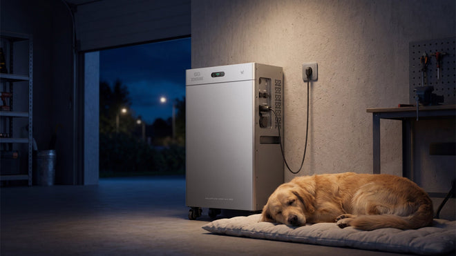 SolarFlow 4000 Mix AC+ – Nacht in der Garage: ruhige Atmosphäre und zuverlässige Energieversorgung